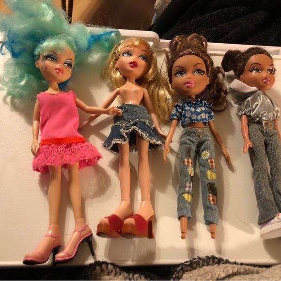 Lot Of 4 Bratz Dolls 2001 MGA Vintage Original Yasmin Chloe Please Read - Picture 11 of 16